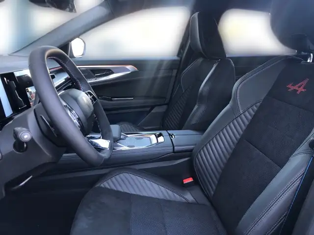 Renault Rafale RAFALE Esprit Alpine E-Tech Plug-in Hybrid 300 4x4 Ansicht 9