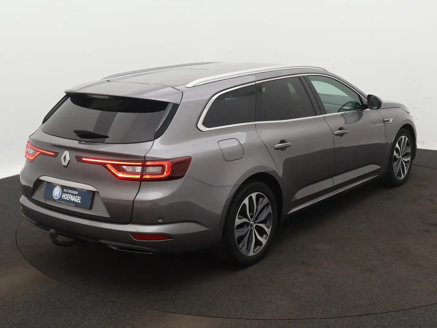 Renault Talisman Estate 1.6 TCe Intens Trekhaak | Camera | Bose | N Grijs - 2