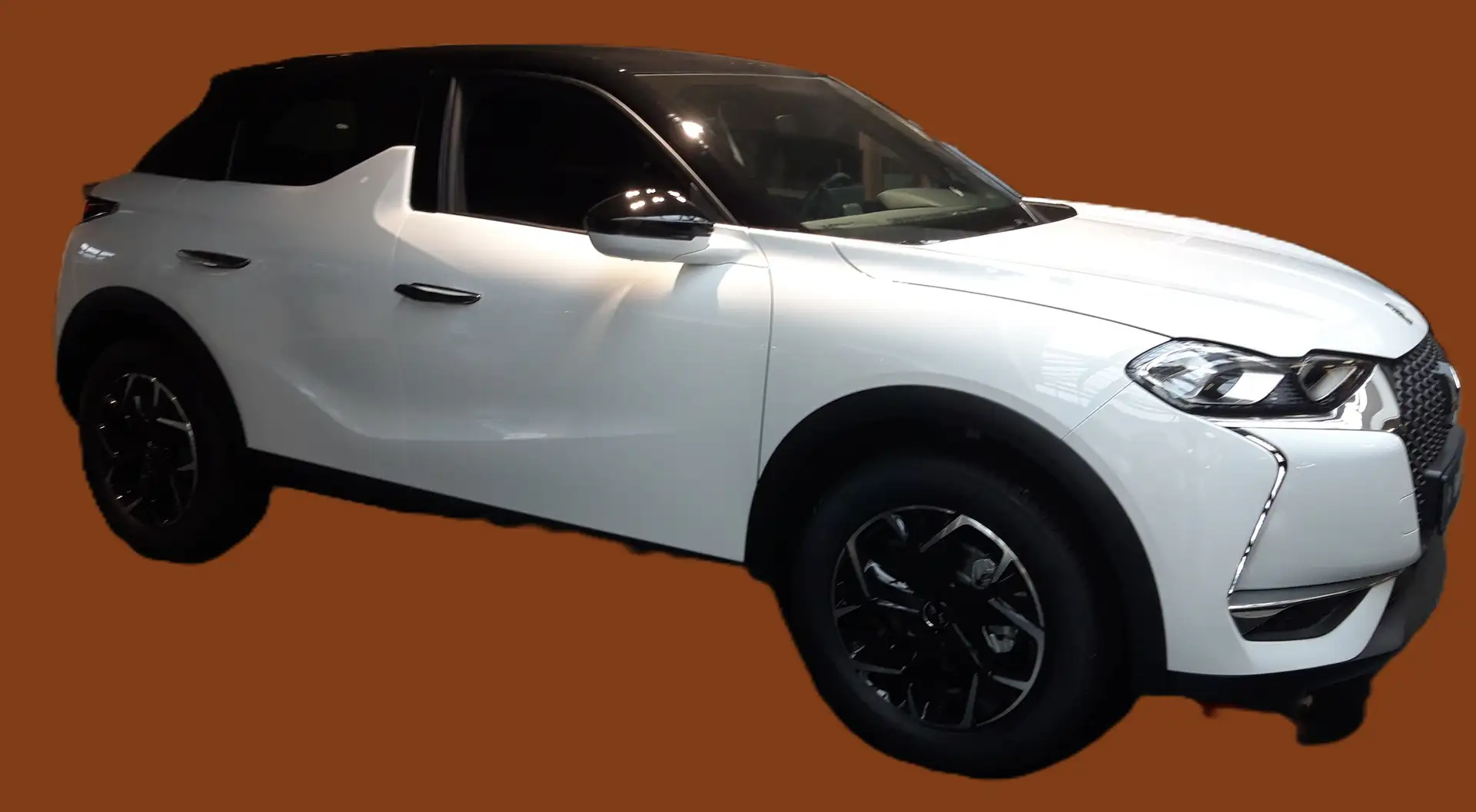 DS Automobiles DS 3 Crossback DS3 DS3 PureTech 100 CHIC Weiß - 1