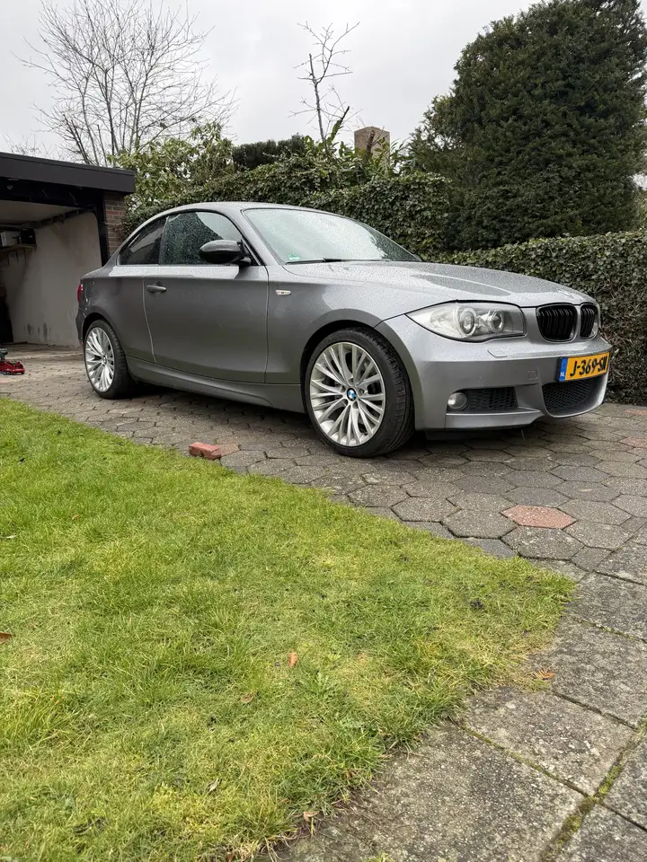 BMW 123