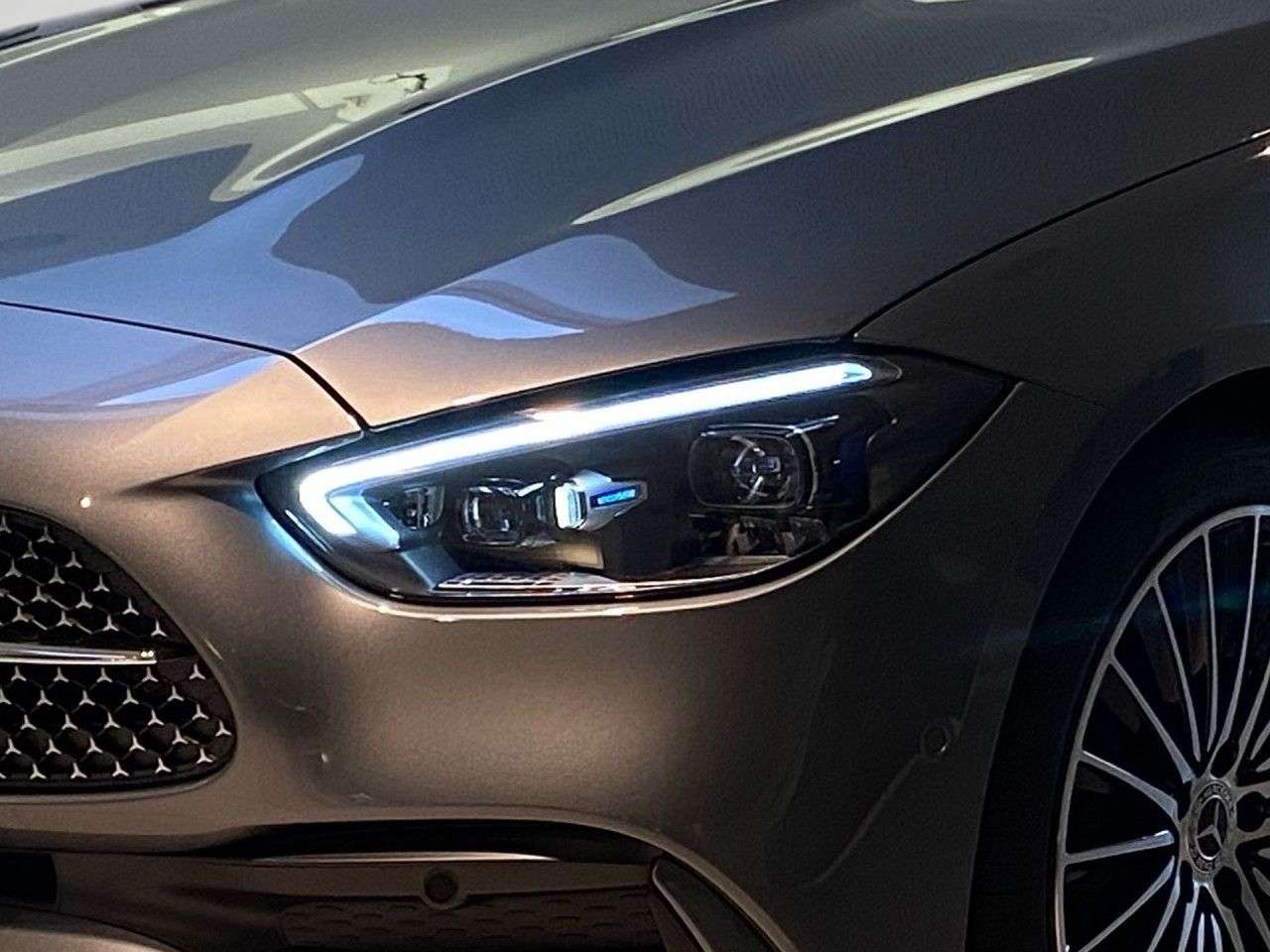 Mercedes-Benz C 300
