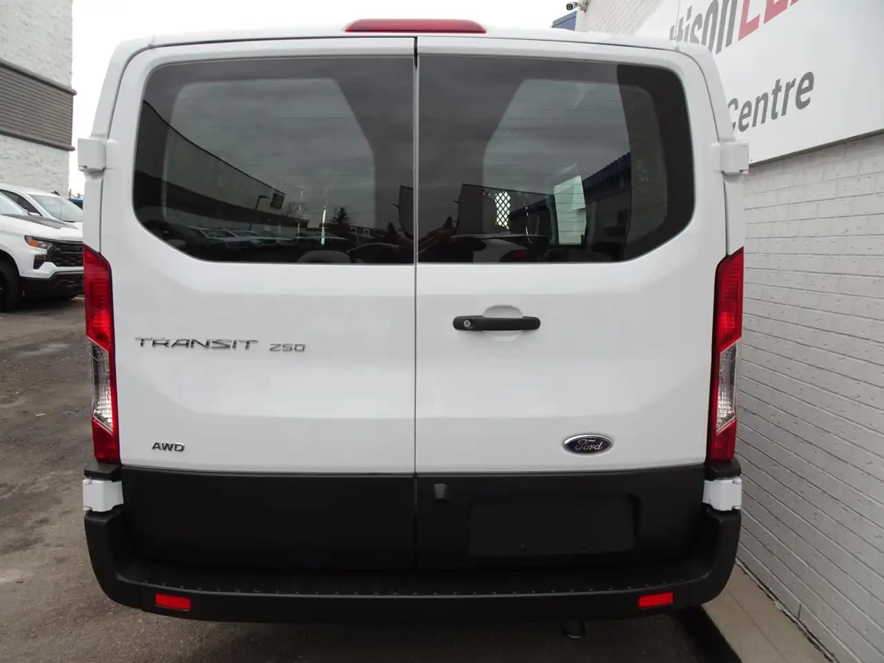 Ford Transit Cargo Van снимка Ford Transit Cargo Van