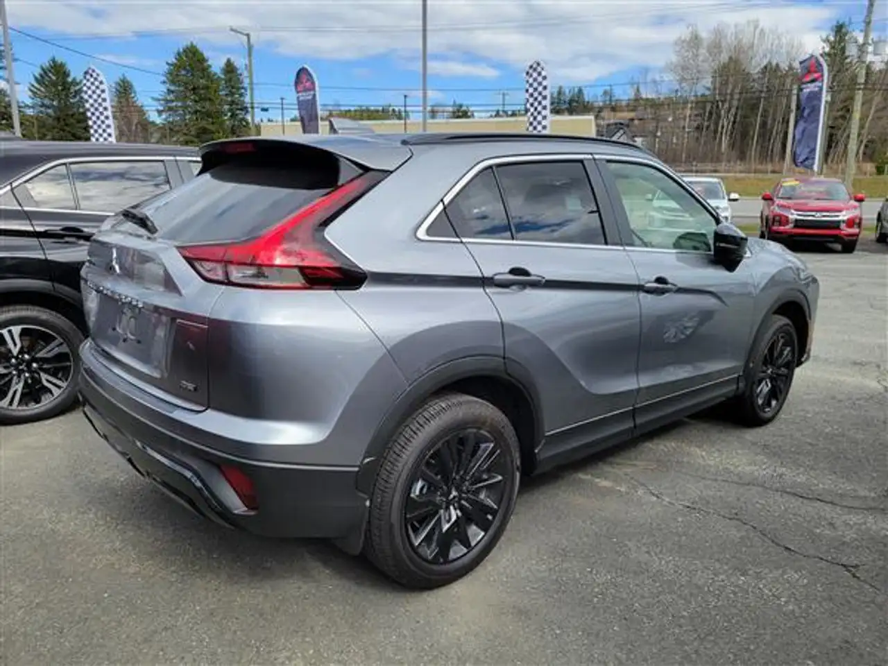 Mitsubishi Eclipse Cross снимка Mitsubishi Eclipse Cross