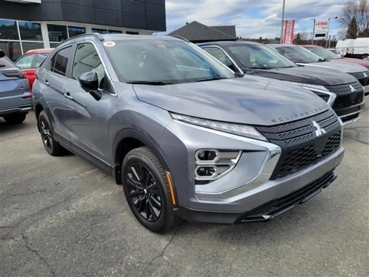 Mitsubishi Eclipse Cross снимка Mitsubishi Eclipse Cross