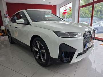 xDrive 40