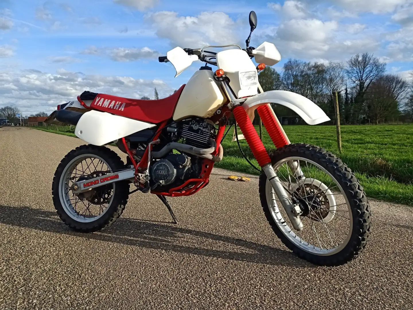 Yamaha TT 600 59X Rojo - 1