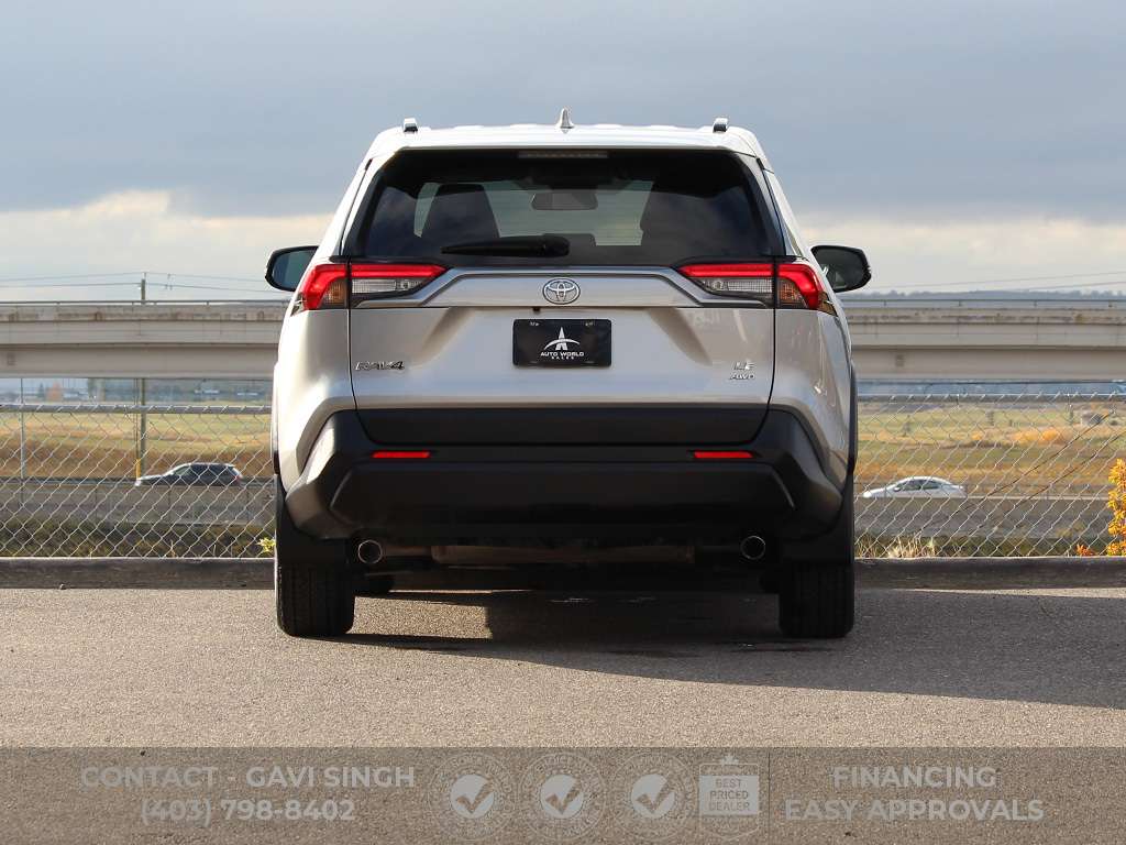 2021 Toyota RAV4 LE | AWD | HEATED SEATS | DRIVE ASSIT PACK — снимка 1