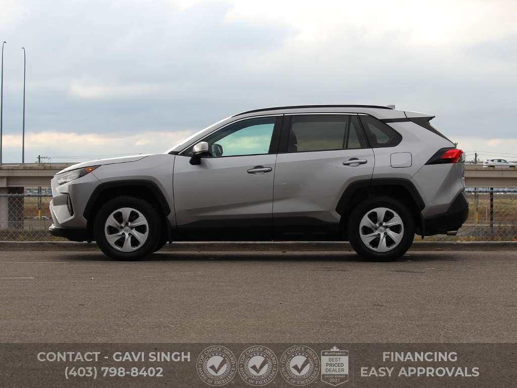 2021 Toyota RAV4 LE | AWD | HEATED SEATS | DRIVE ASSIT PACK — снимка 1