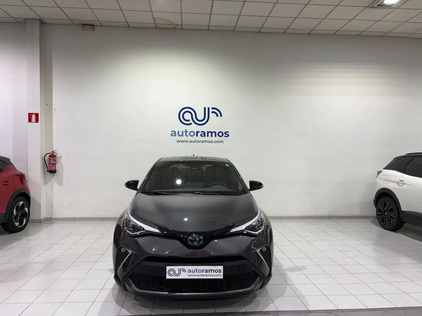Toyota C-HR 125H Advance Gris - 2