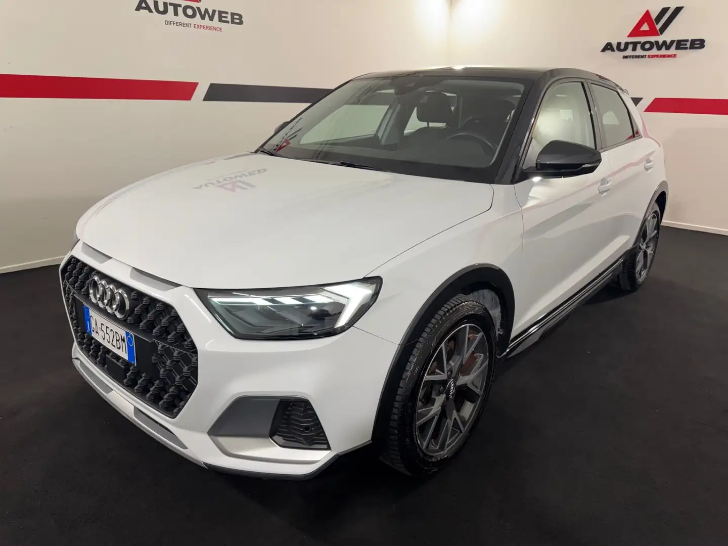 Audi A1 A1 citycarver 25 TFSI Admired Blanco - 1