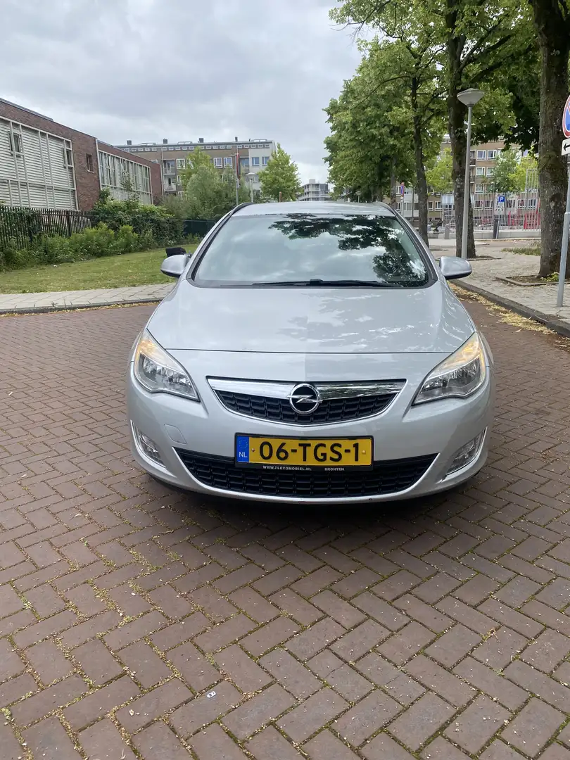 Opel Astra 1.4 Turbo Edition Grijs - 1
