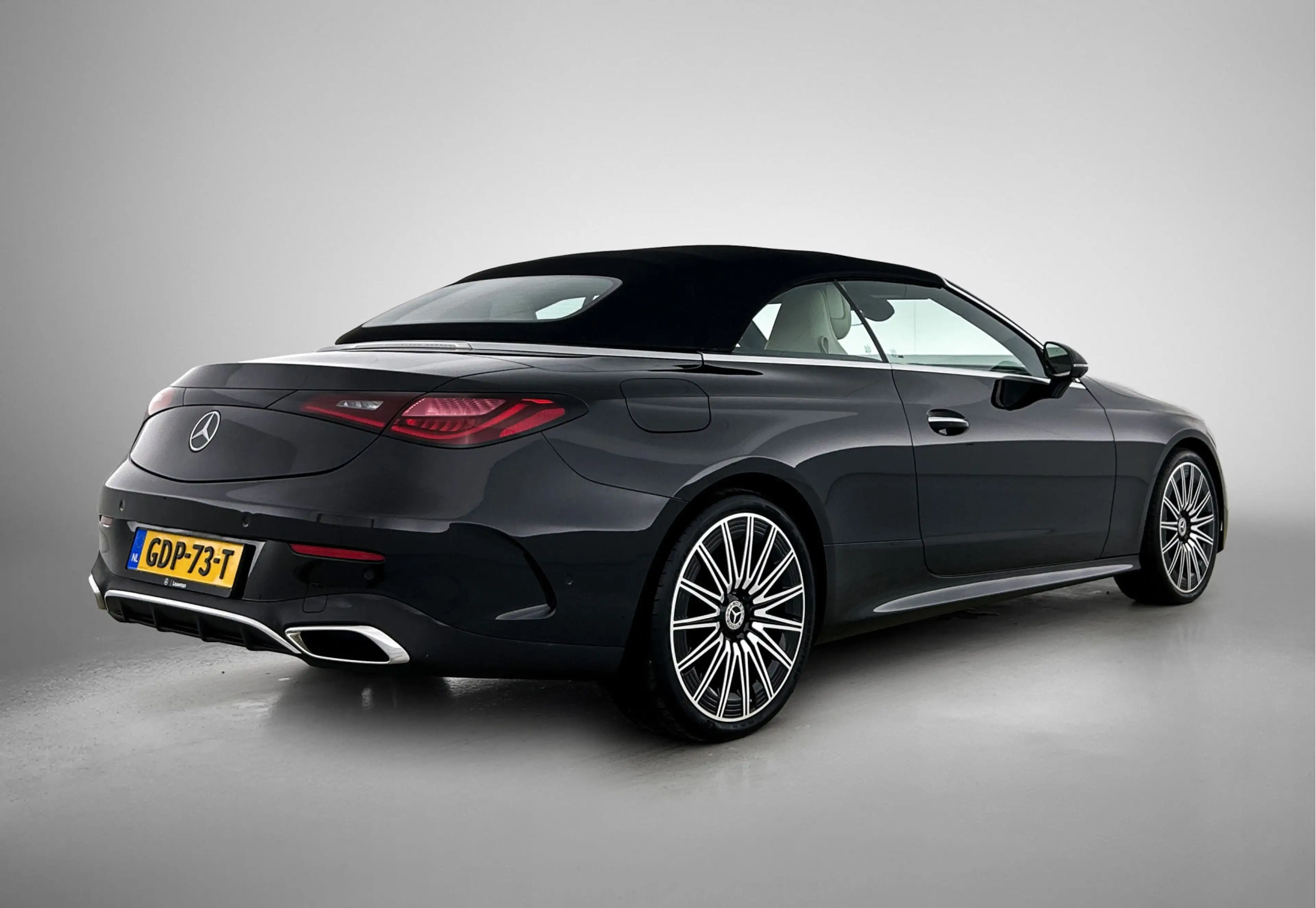 Mercedes-Benz CLE 200 Cabriolet AMG Line | Rijassistentiepakket Plus | P — photo 2