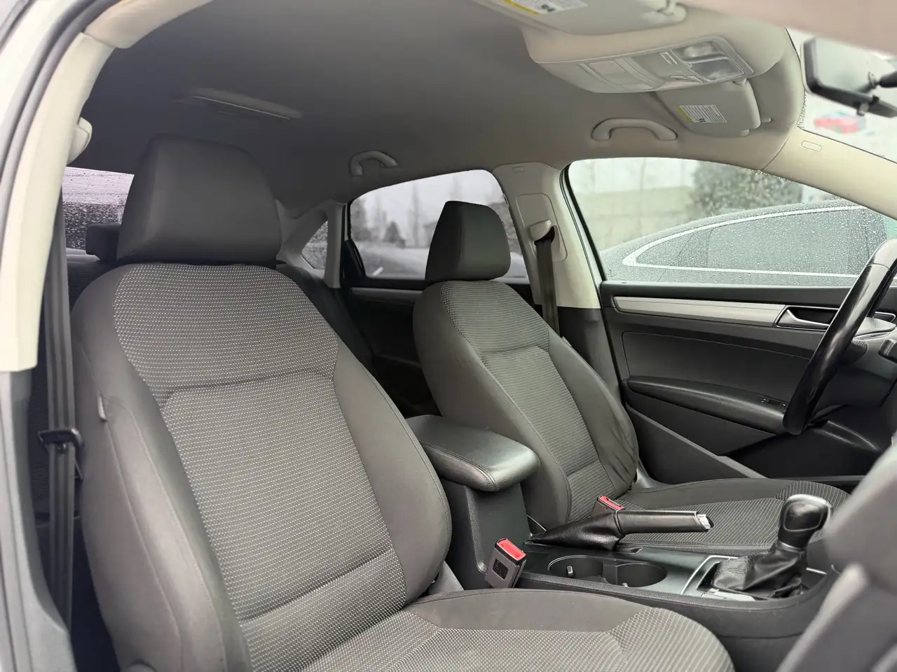 Volkswagen Passat photo Volkswagen Passat