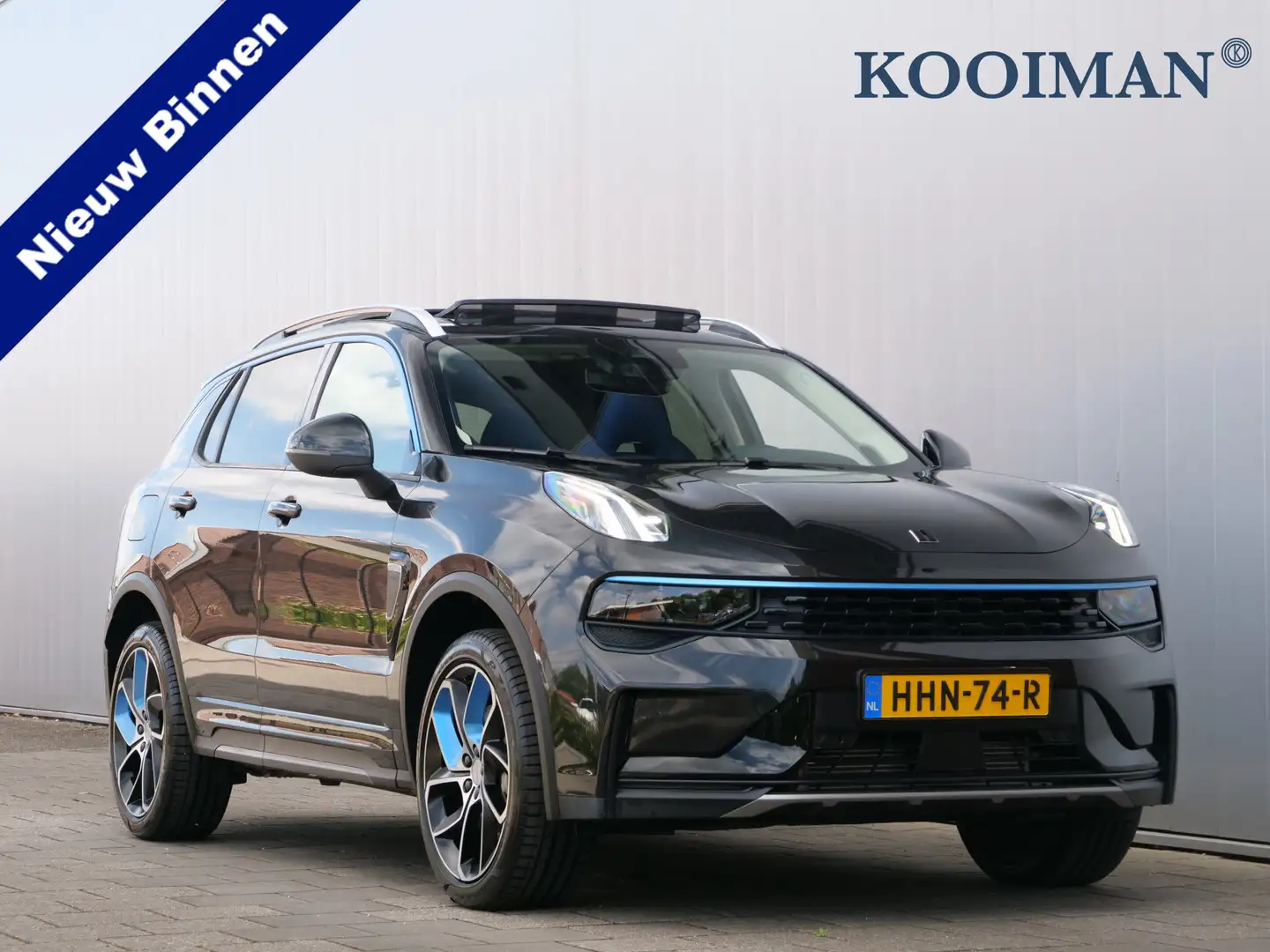 Lynk & Co 01 1.5 Plugin Hybrid 261pk Automaat Apple Carplay / I Zwart - 1