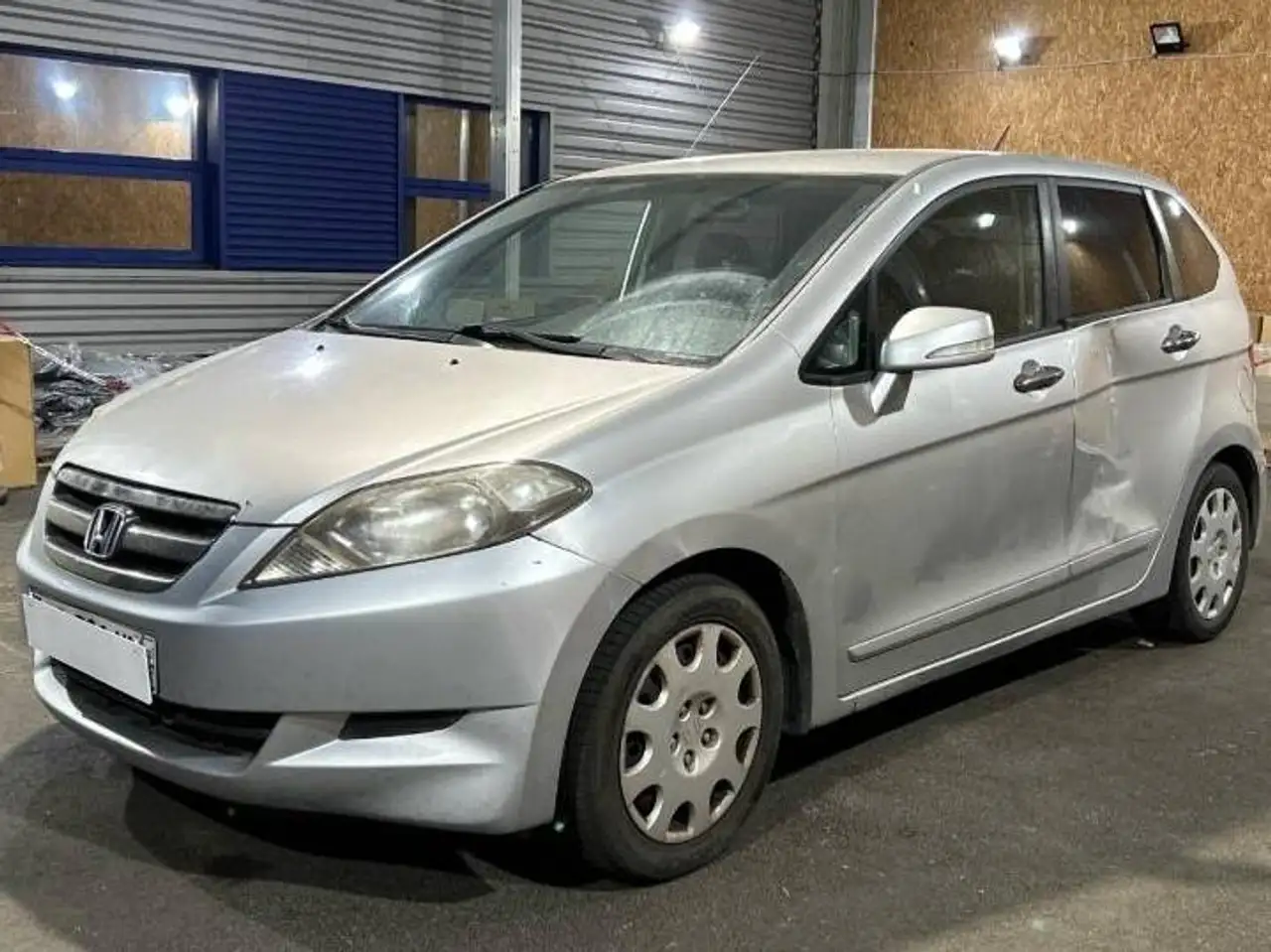Honda FR-V