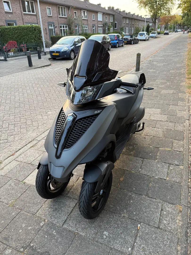 Piaggio MP3 YOURBAN lt Grijs - 2