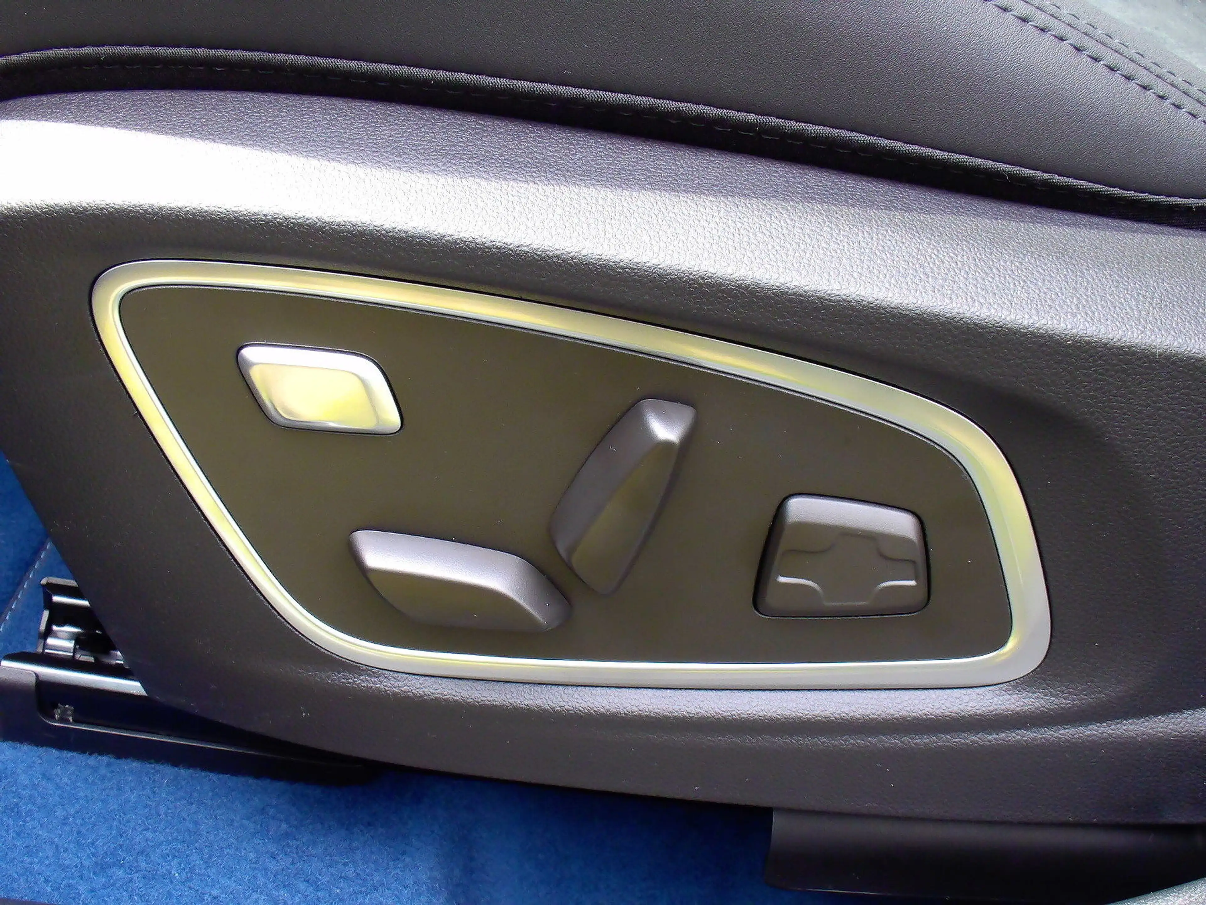 Renault Rafale Atelier Alpine E-Tech Plug-in Hyb.300 4x4 — photo 11