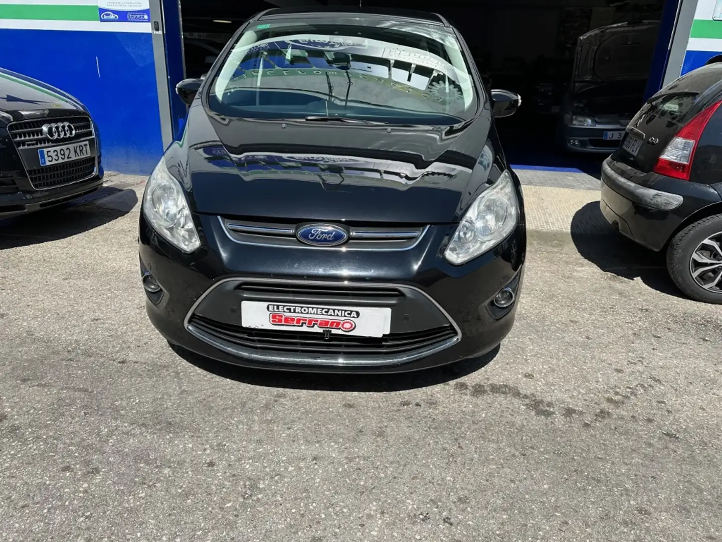 Ford C-Max 1.0 Ecoboost Auto-S&S Edition 125 Zwart - 2