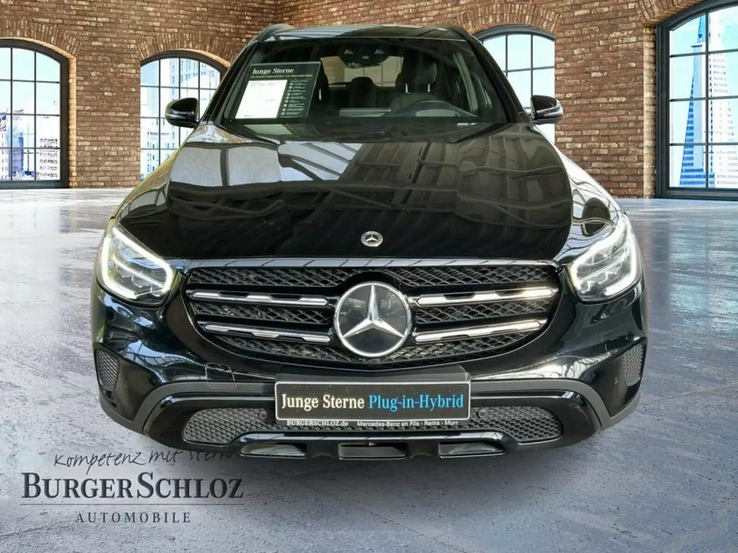 Mercedes-Benz GLC 300 e 4M ACC AHK AUT HUD Kam. KeyLess KlimaA Czarny - 2
