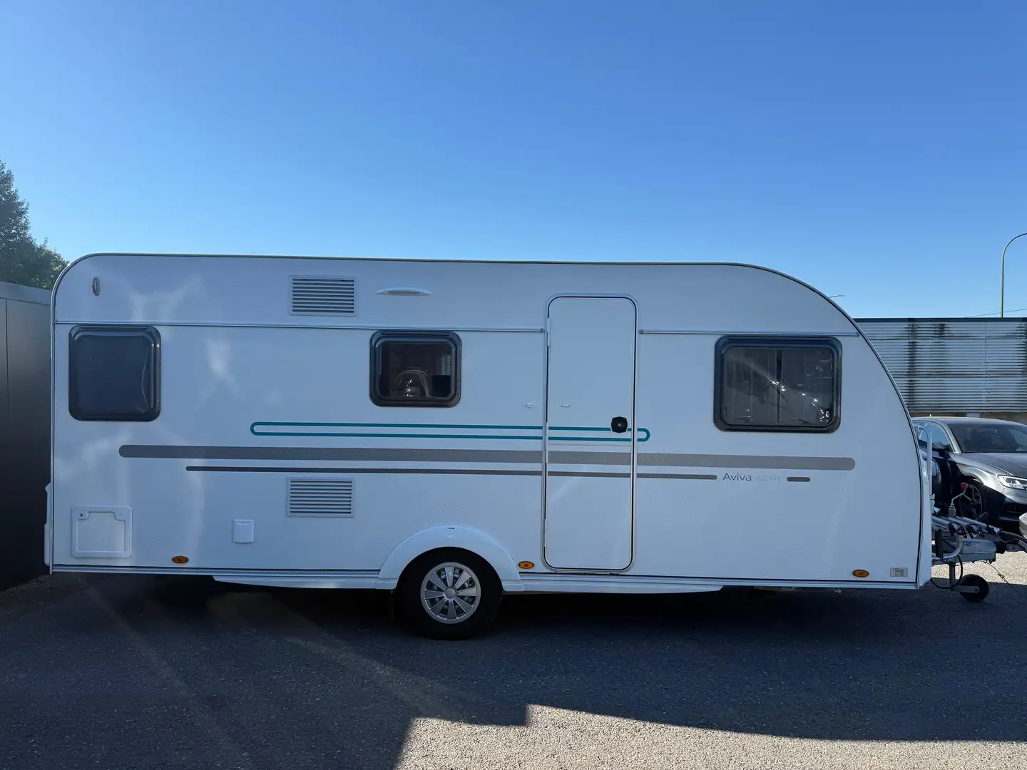 Adria Avia 522PT // Auvent // TV // Frigo Wit - 2