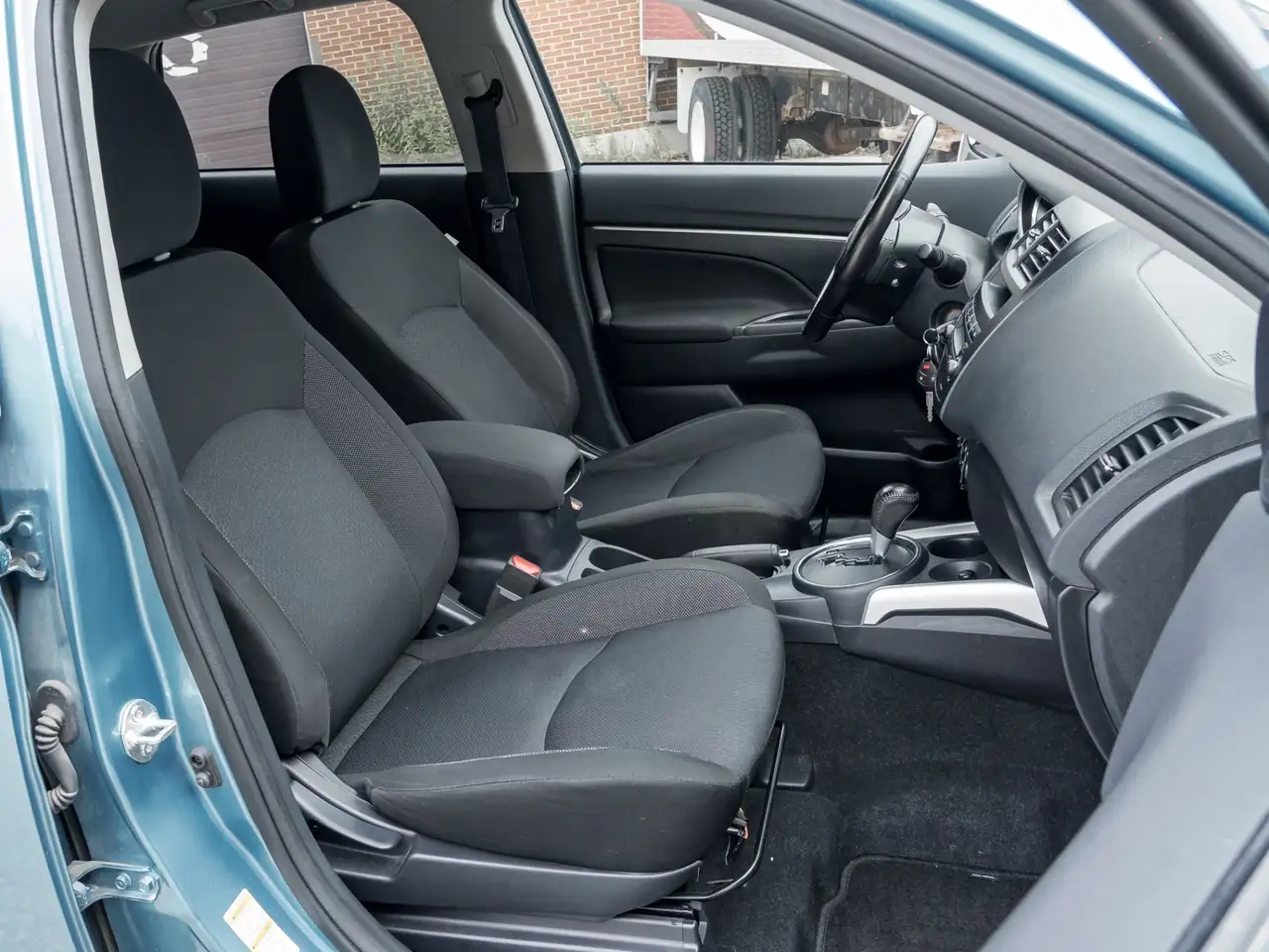 Mitsubishi RVR снимка Mitsubishi RVR