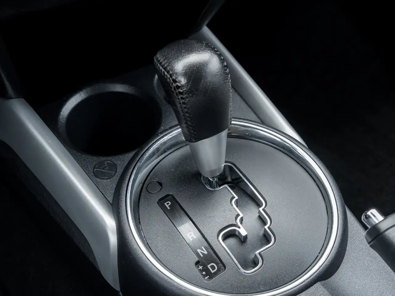 Mitsubishi RVR снимка Mitsubishi RVR