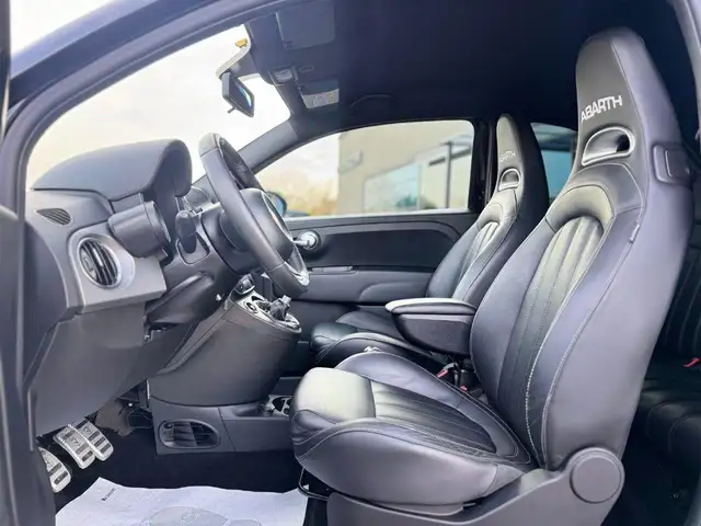 Abarth 595 view 8