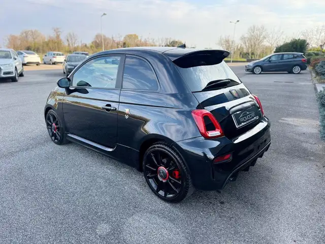 Abarth 595 view 5