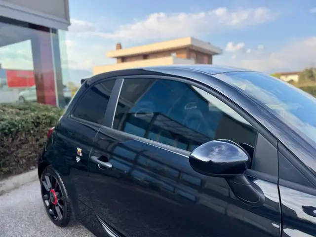 Abarth 595 view 29