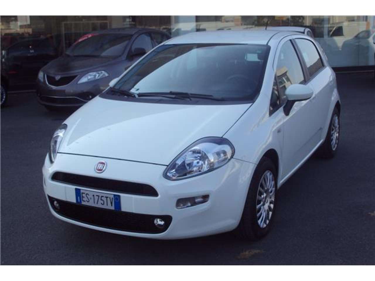 Fiat Punto 1.3 MJT II S&S 16 V. 85 CV EASY 5 P. EU 5