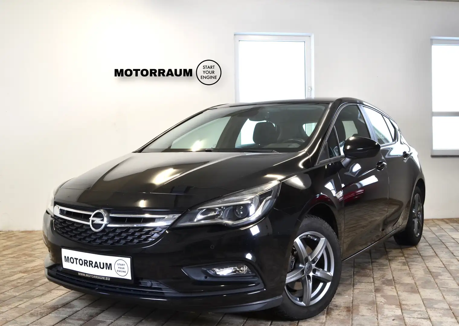 Opel Astra Astra 1,4 Turbo - AHK - Bremsen NEU - SERVICE NEU Schwarz - 1
