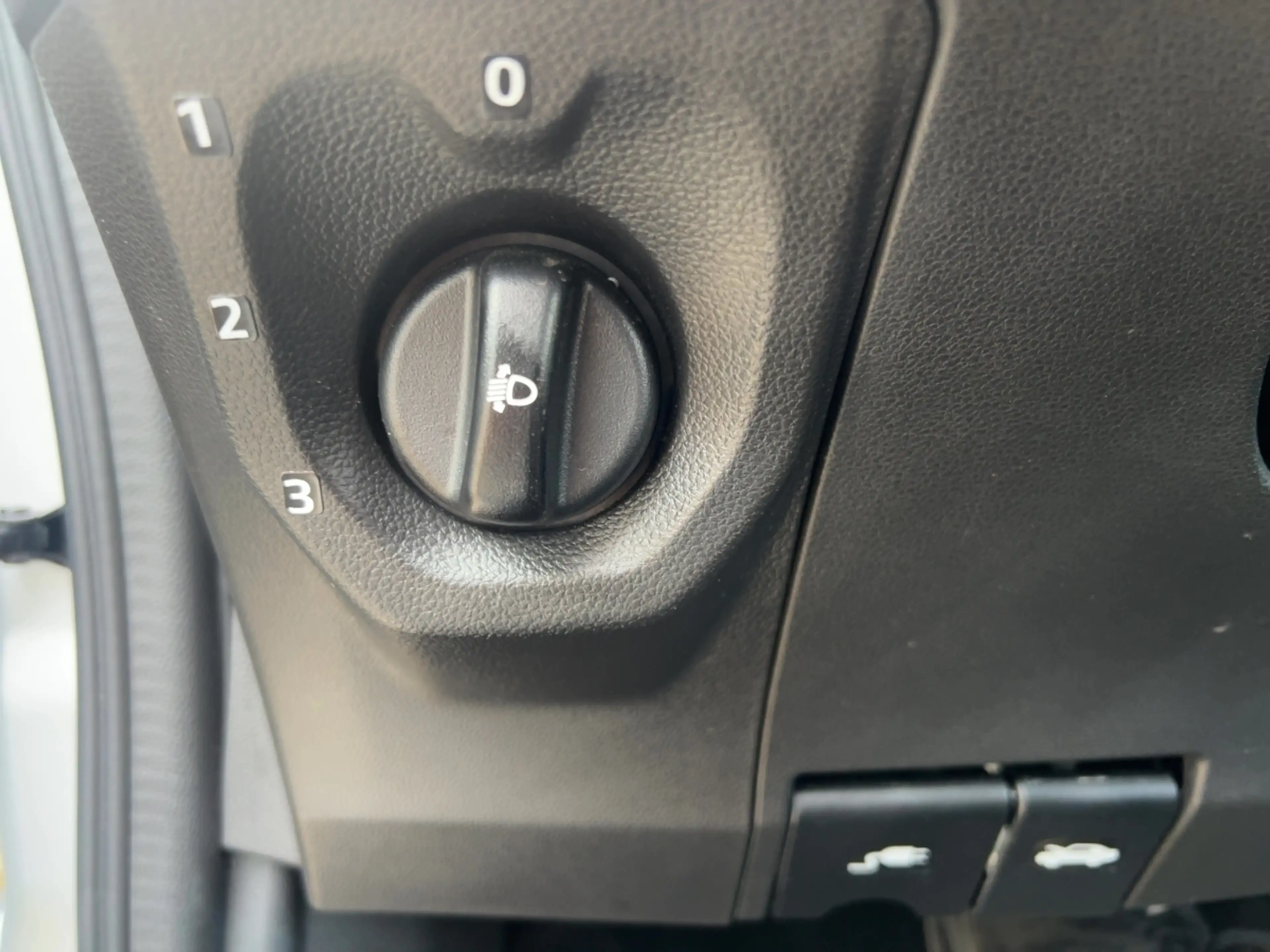 Dacia Spring 45 Expression — photo 15