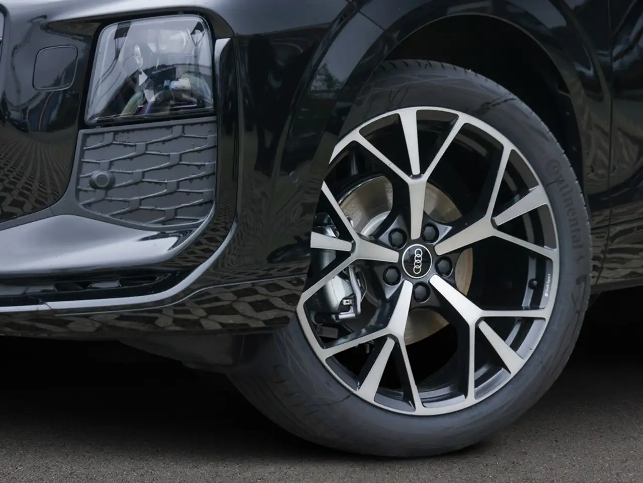 Audi Q3 SUV TFSI 110 kW S tronic 5