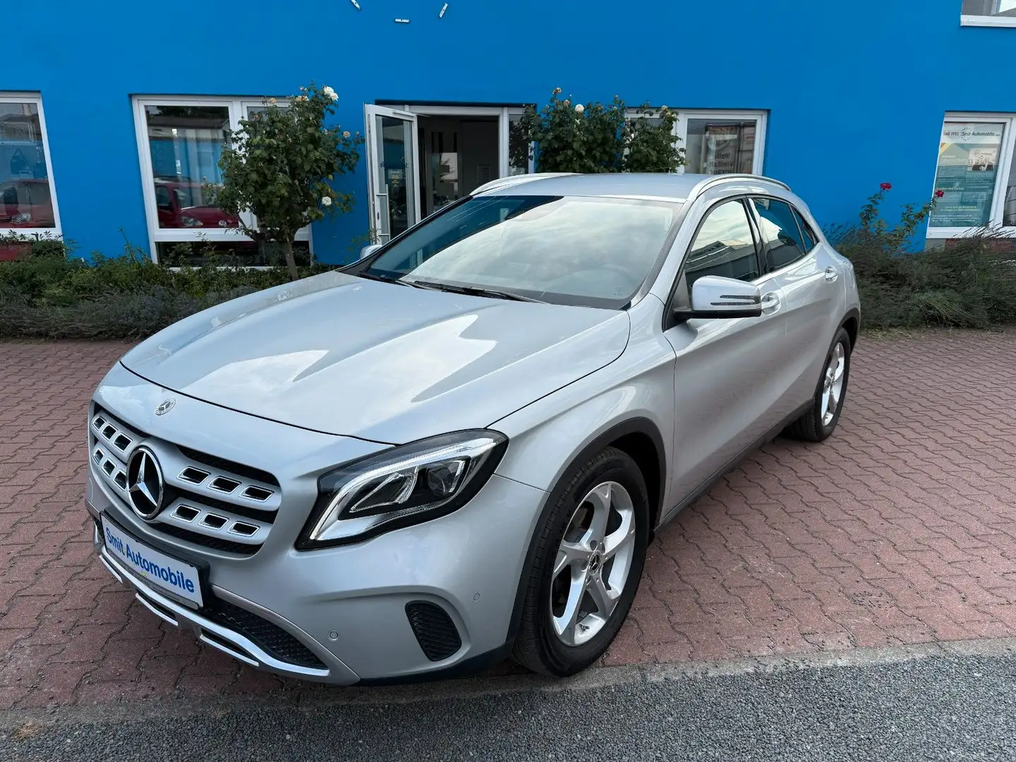 Mercedes-Benz GLA 200 GLA -Klasse GLA 200 Silber - 1