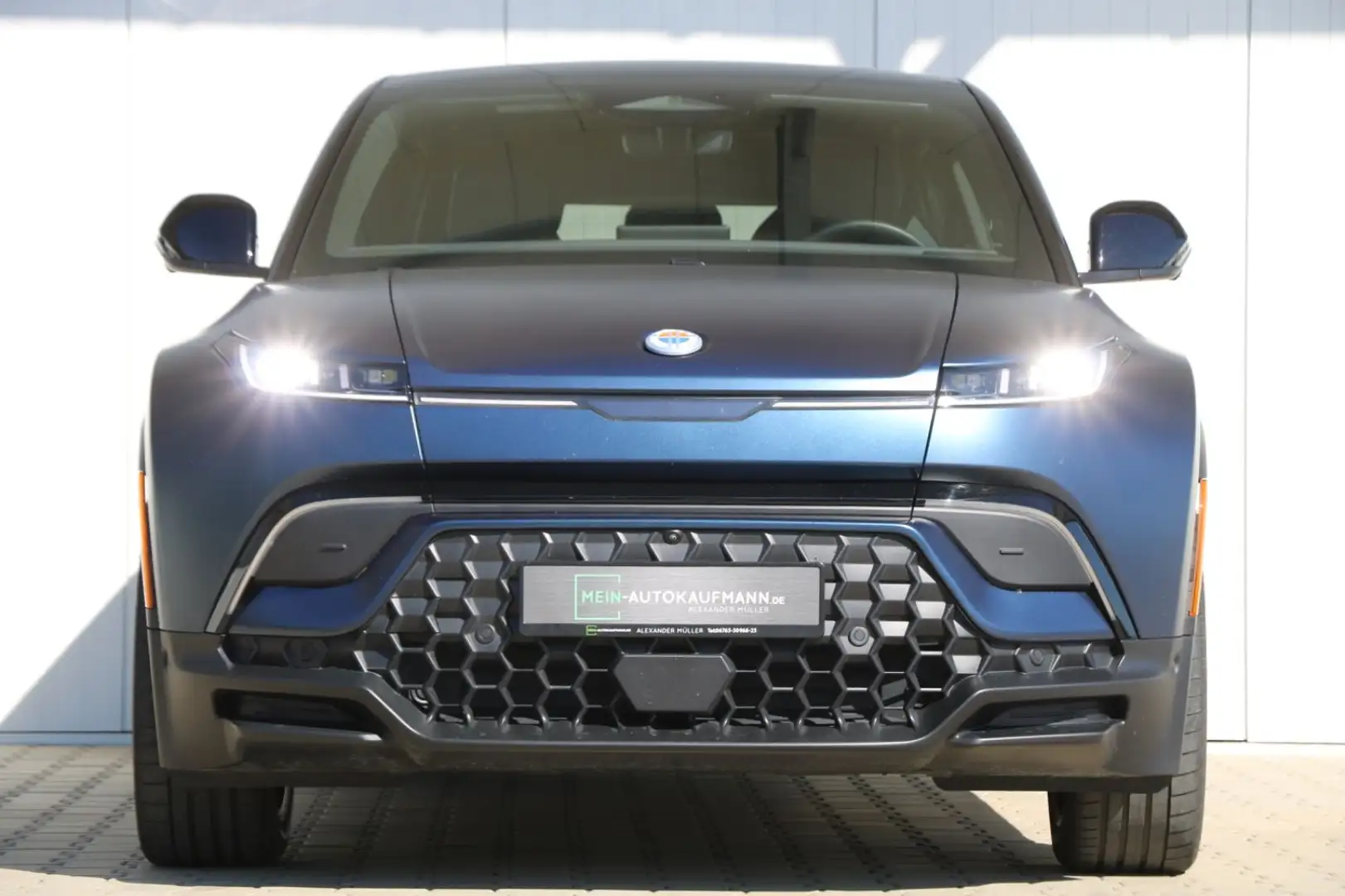 FISKER Ocean 415 kW AWD One *SOLAR*PANO*AHK*1.HD*MWST Синій - 2