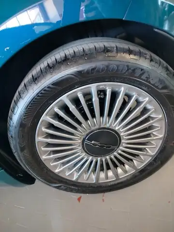 Fiat 500 view 11