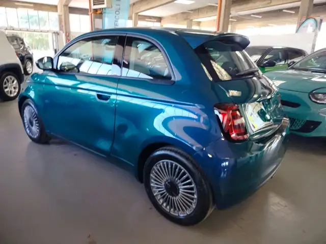 Fiat 500 view 9