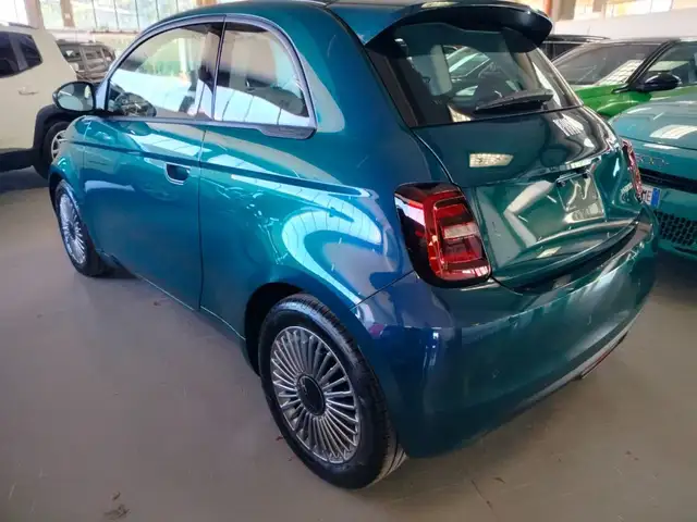 Fiat 500 view 8