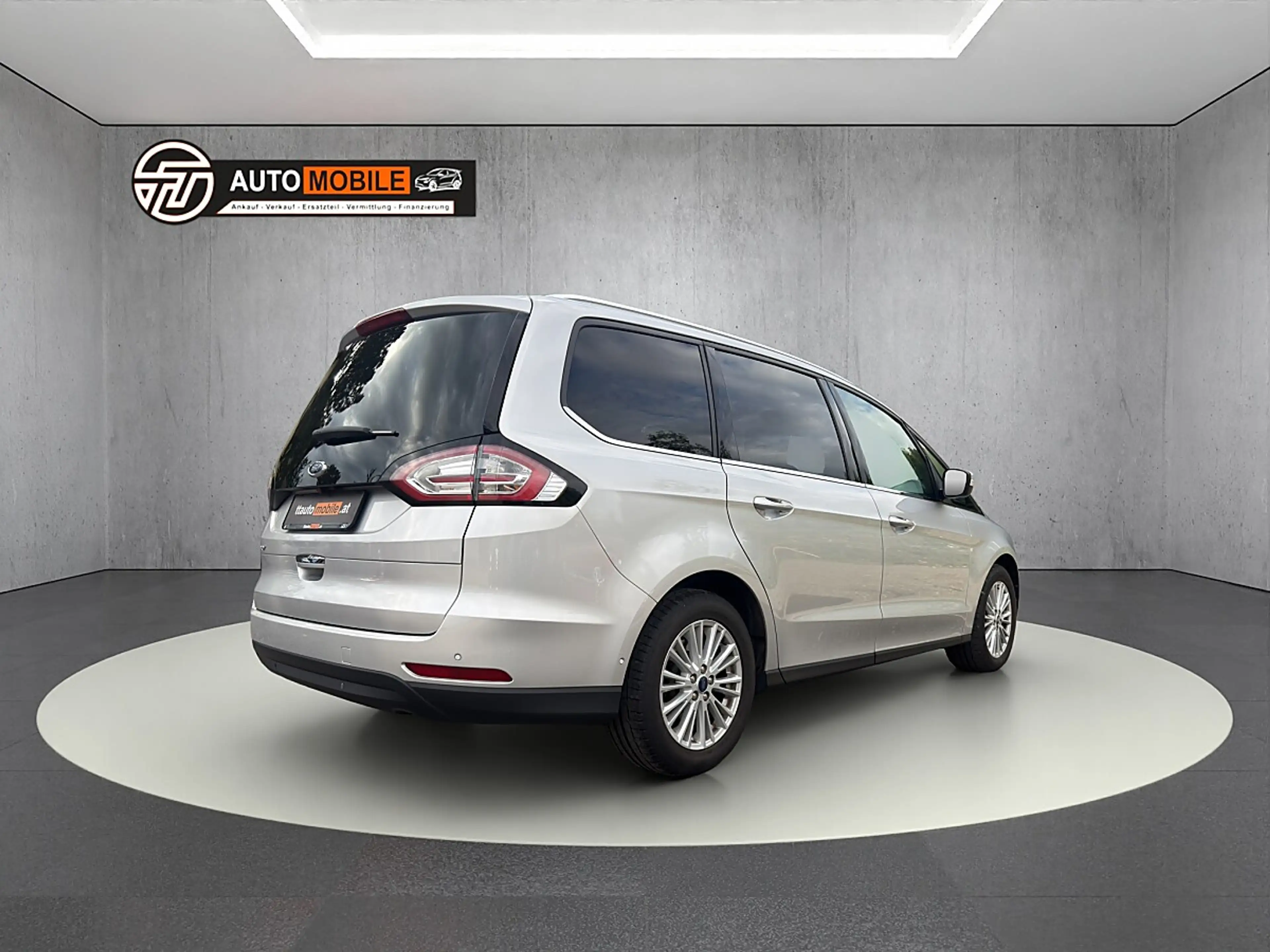 Ford Galaxy 2.0 EcoBlue — photo 11