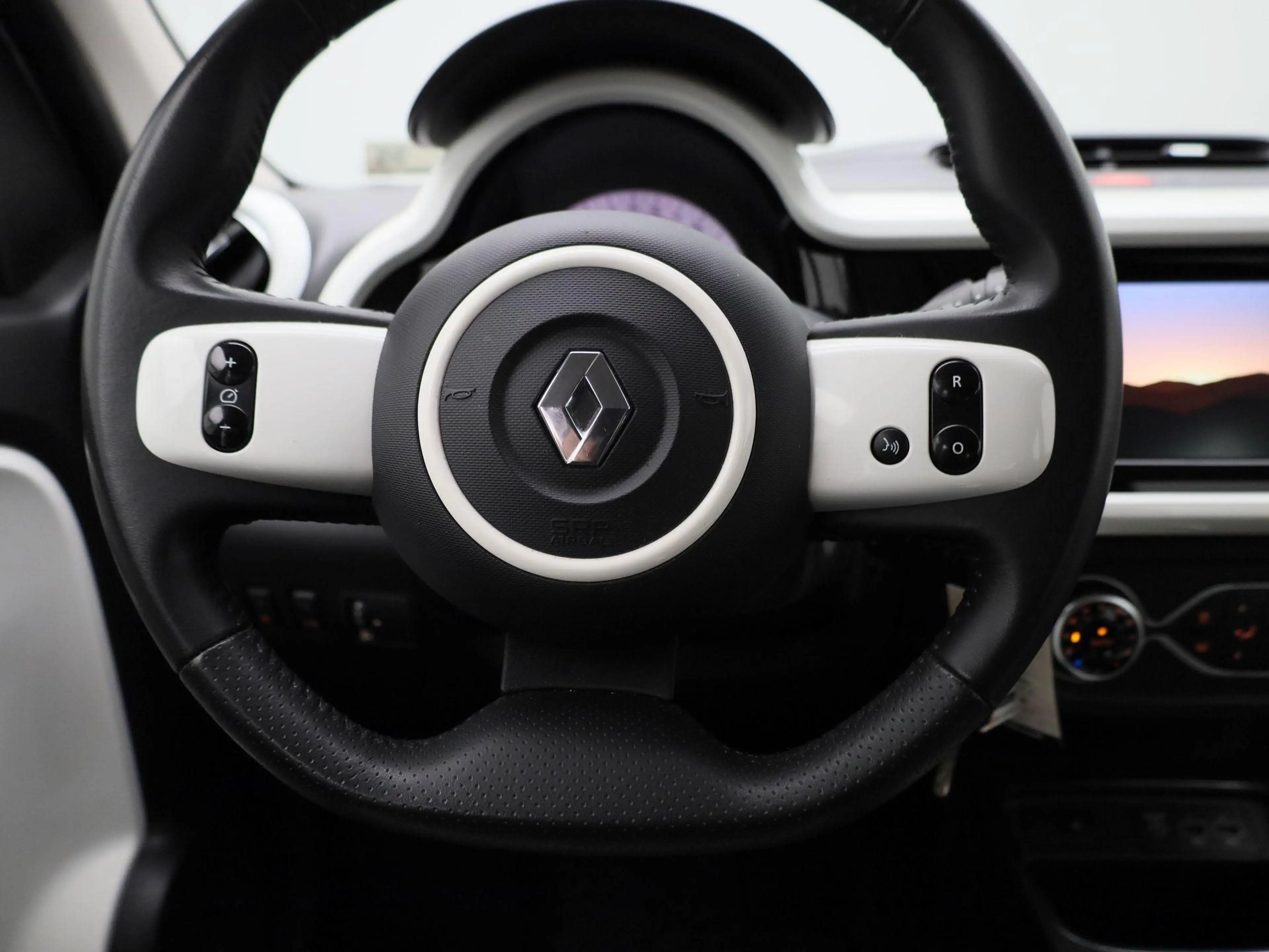 Renault Twingo Z.E. R80 Intens | WORDT VERWACHT | ACHTERUITRIJCAM — photo 7