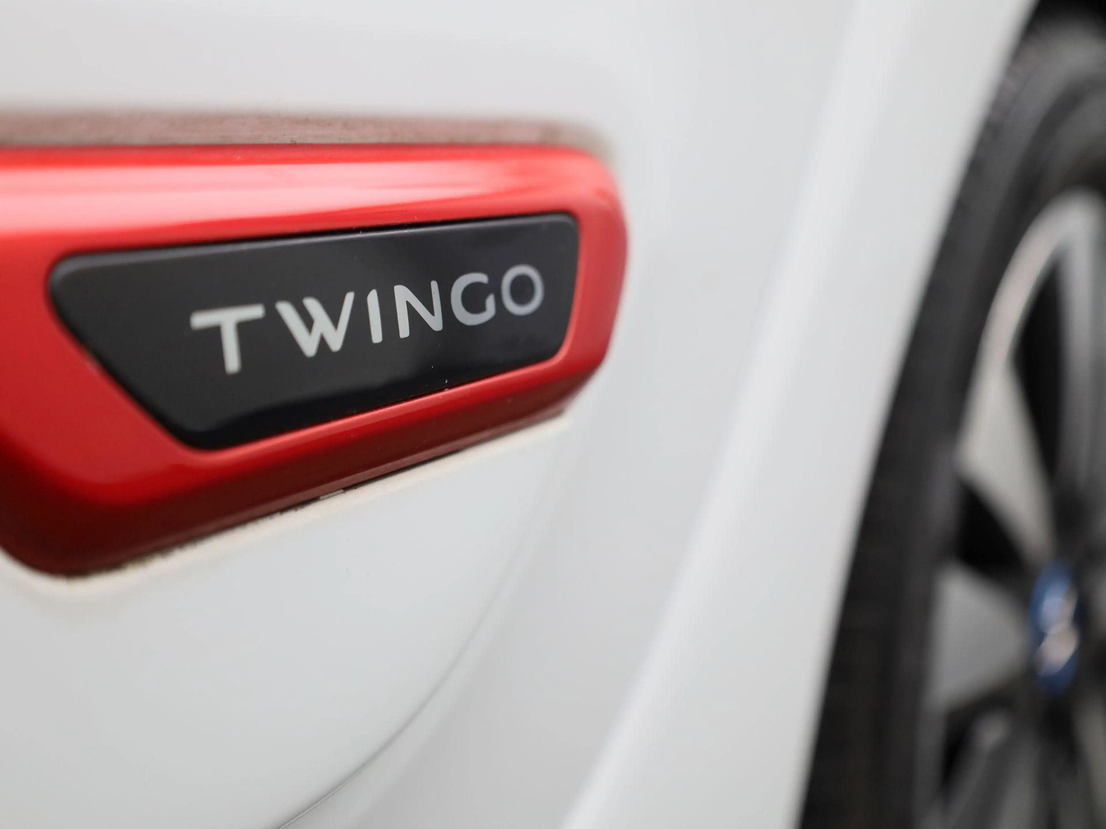 Renault Twingo Z.E. R80 Intens | WORDT VERWACHT | ACHTERUITRIJCAM — photo 15