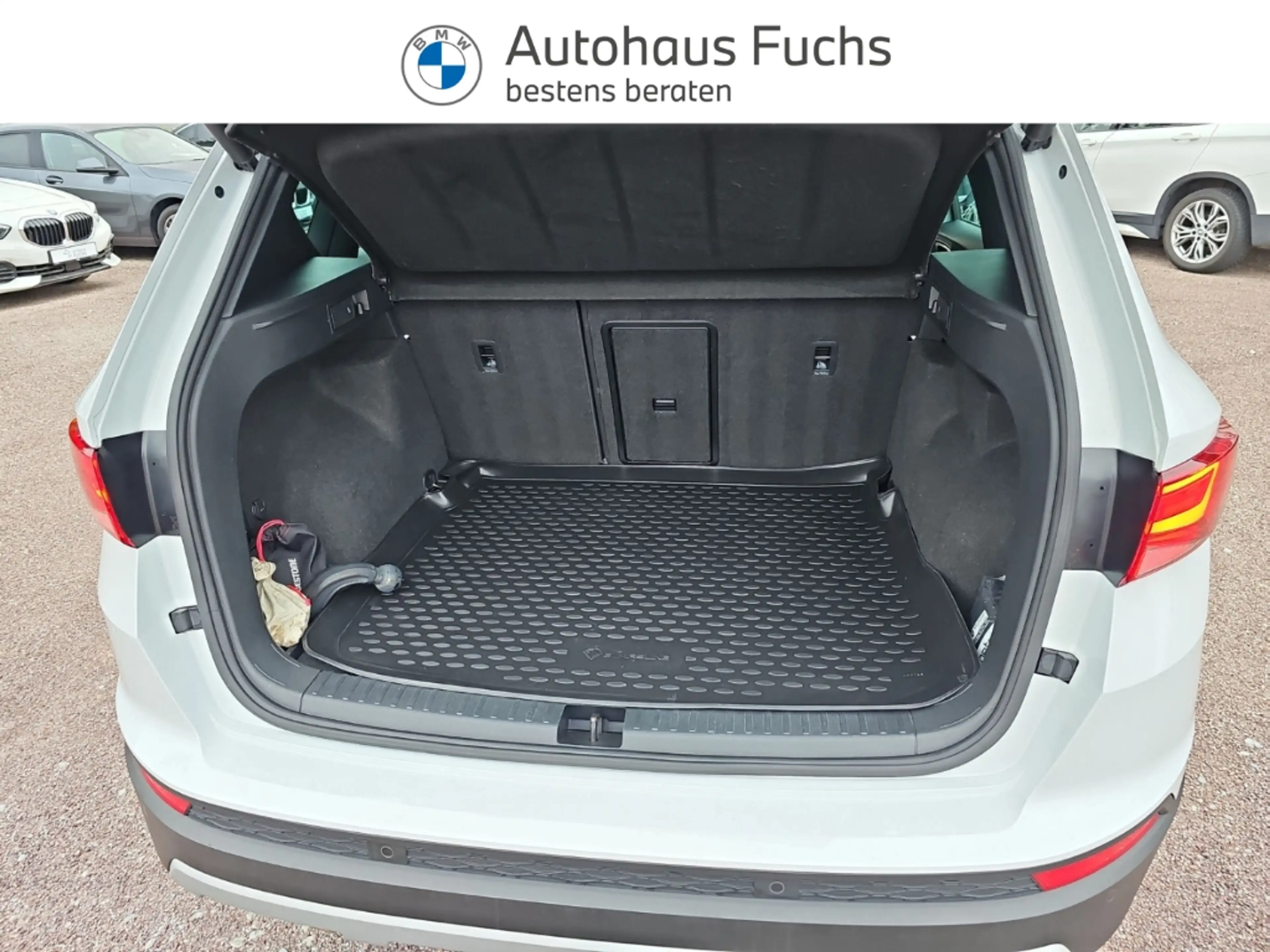 SEAT Ateca Xcellence DKG ACC 18'' Alu Sitzheizung AHK abnehmb — photo 13