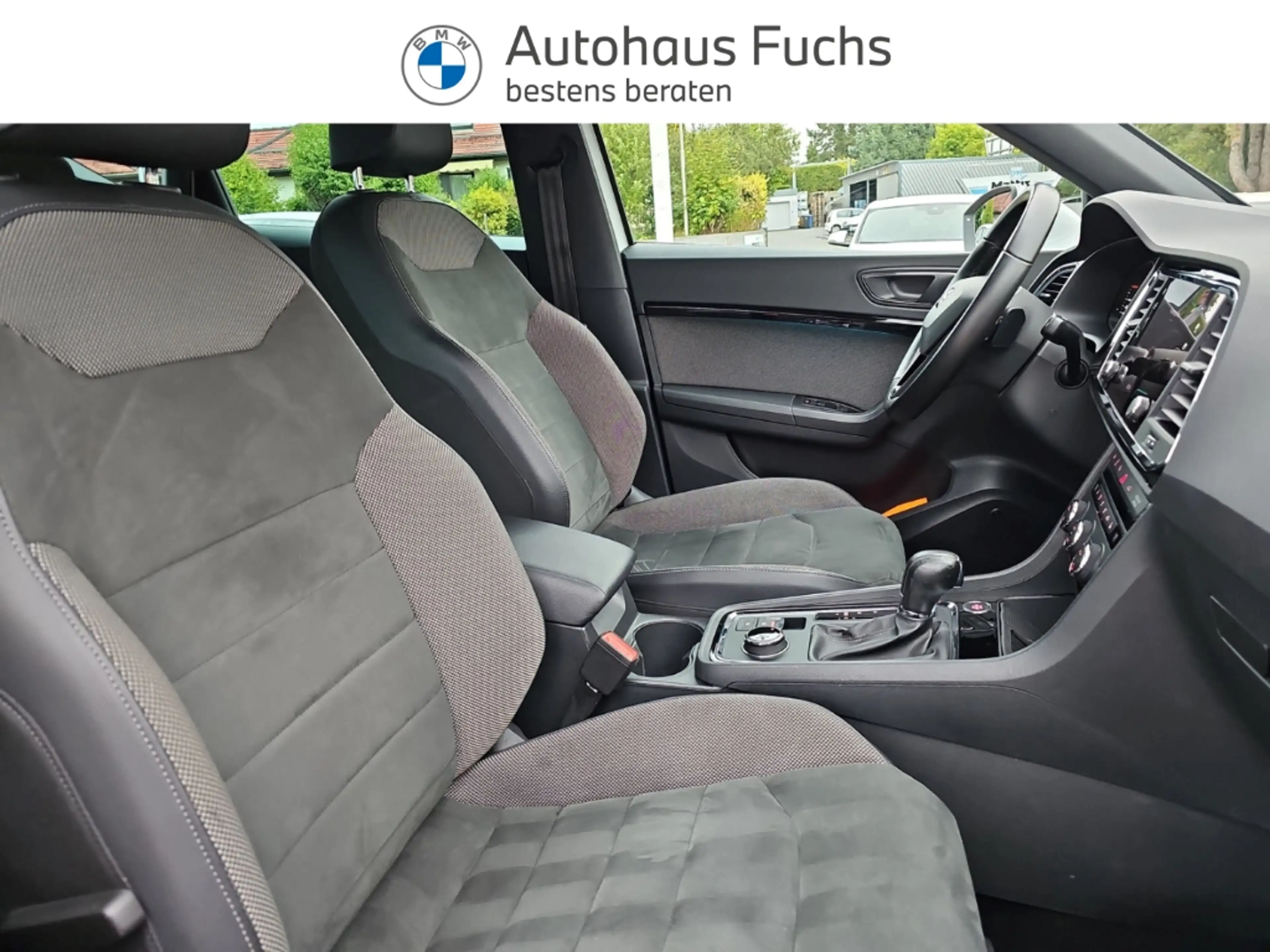 SEAT Ateca Xcellence DKG ACC 18'' Alu Sitzheizung AHK abnehmb — photo 11