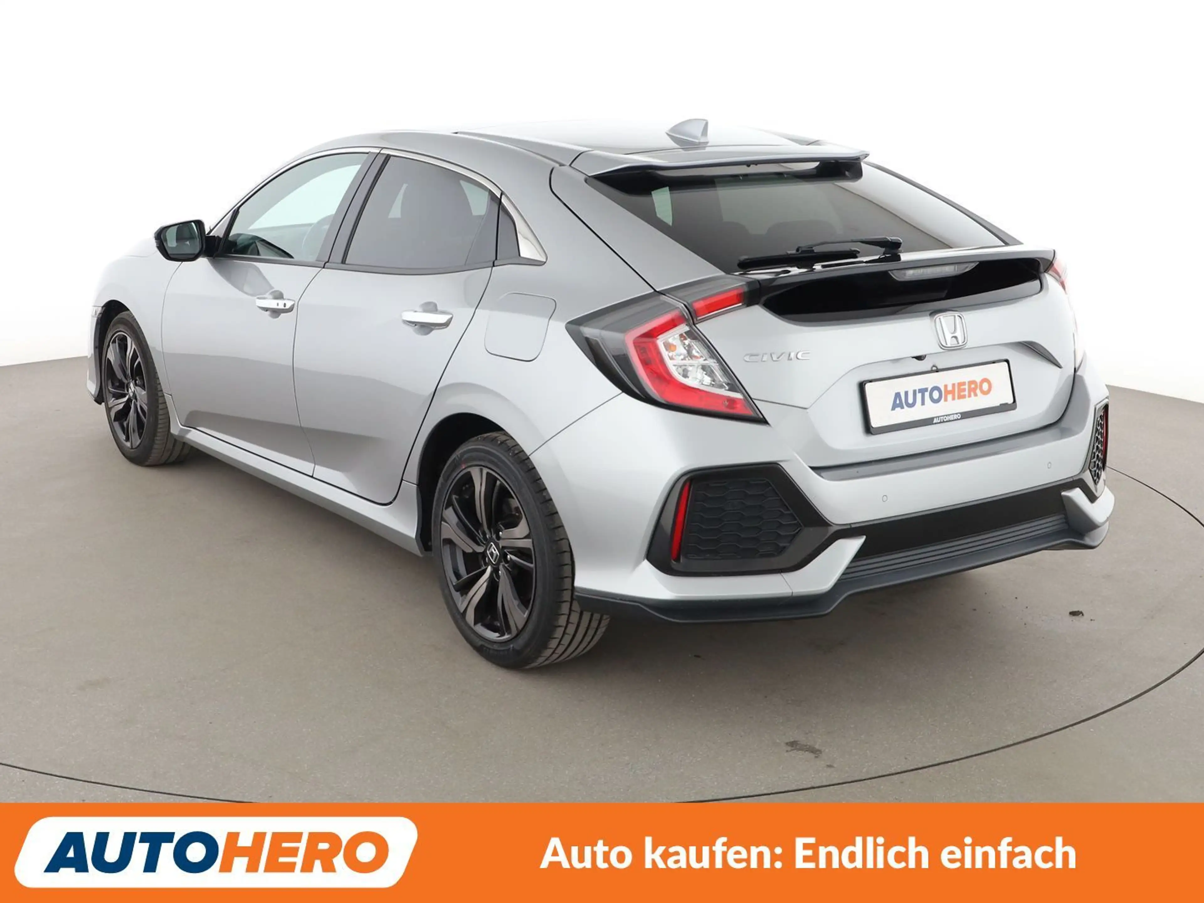 Honda Civic 1.5 VTEC Prestige Aut*NAVI*LED*ACC*CAM*PDC*SHZ* — photo 4