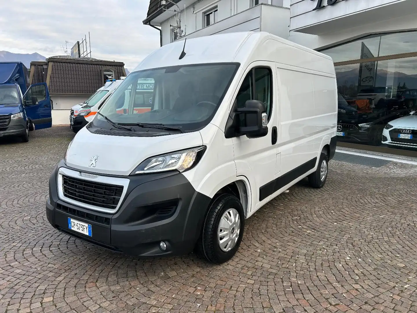Peugeot Boxer 35 2.2 BlueHDi 140 S&S PM-TM Furgone Beyaz - 2