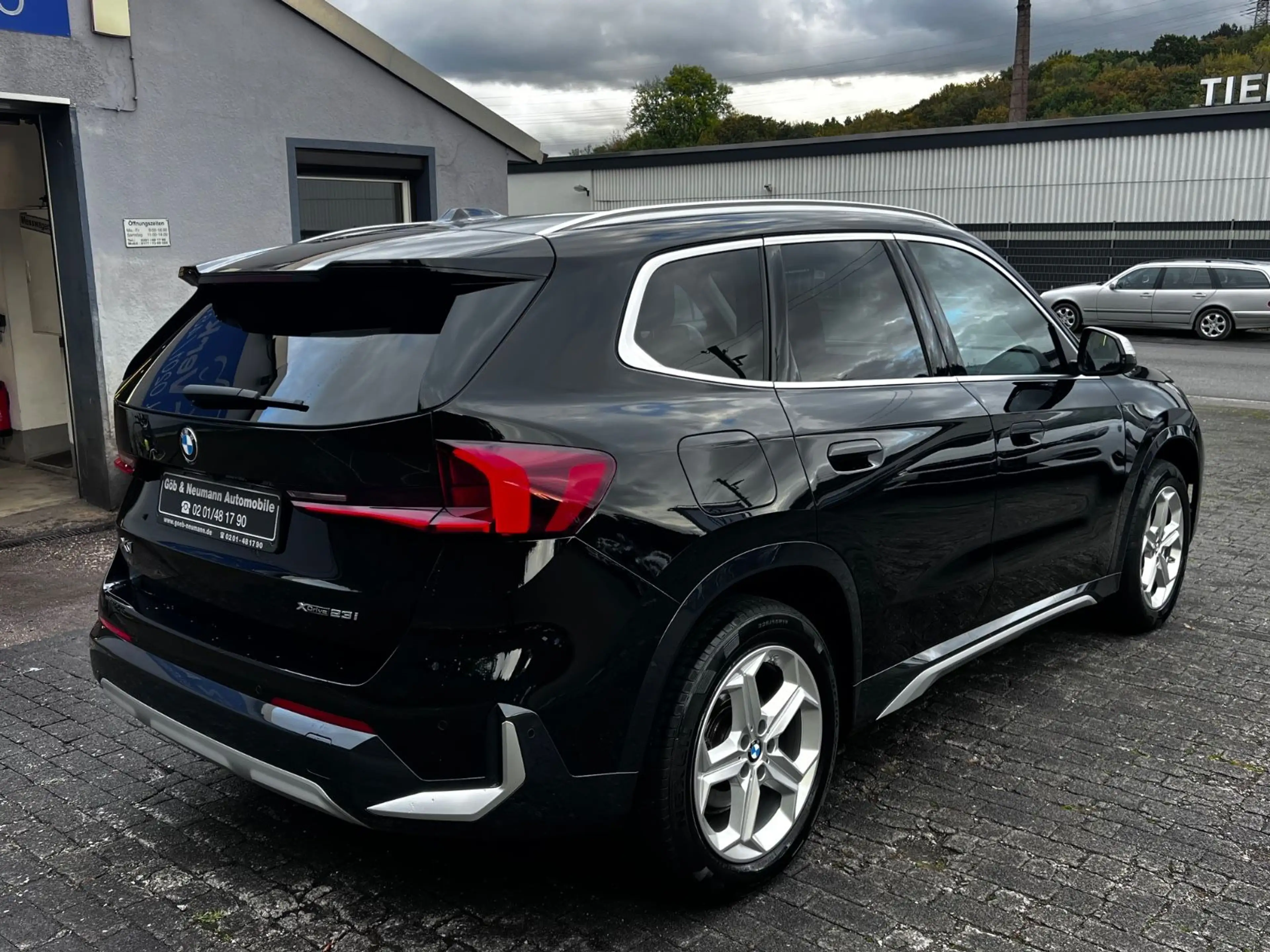 BMW X1 xDrive 23 i xLine U11 AHK 18" — photo 8