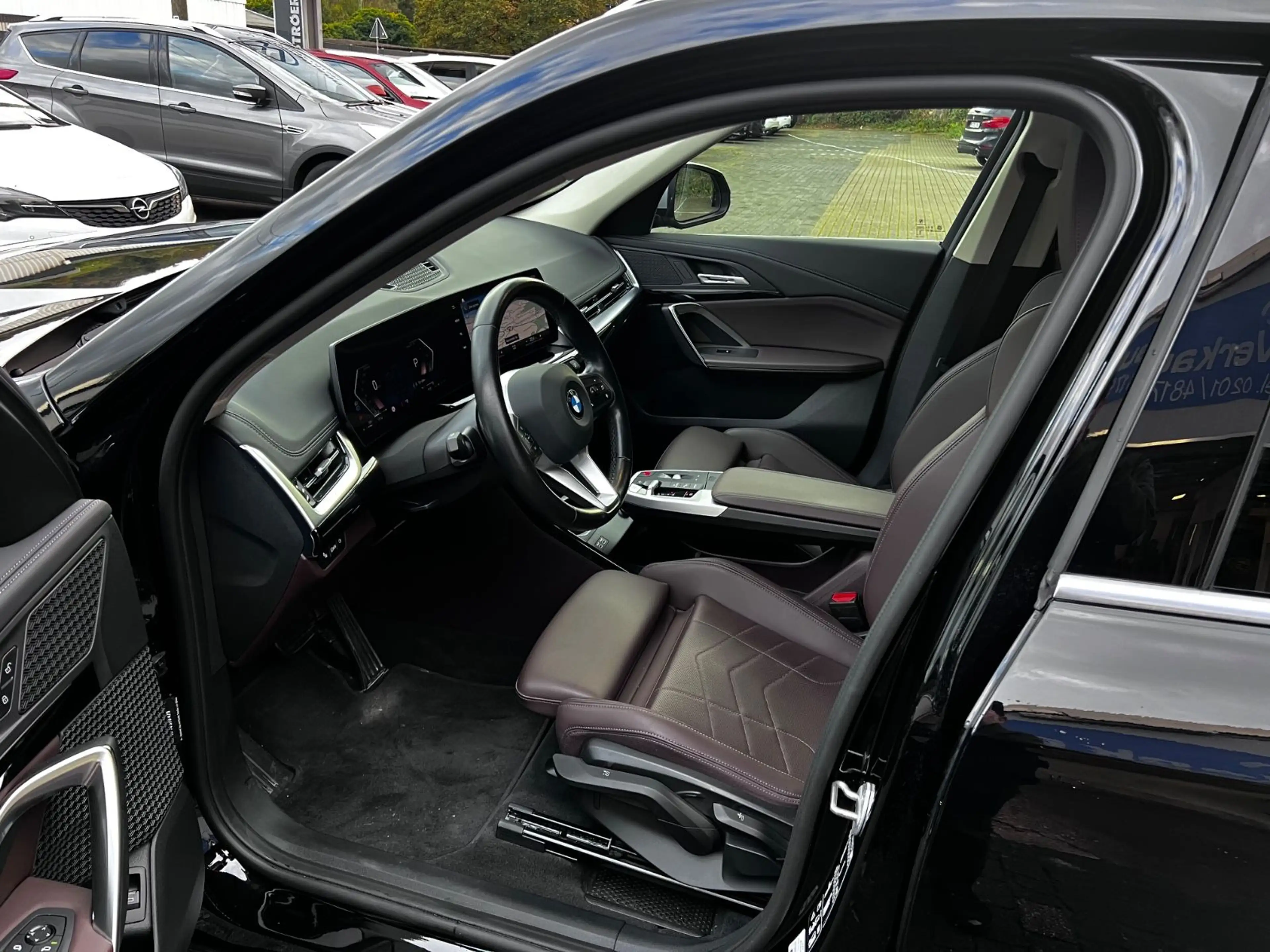 BMW X1 xDrive 23 i xLine U11 AHK 18" — photo 10