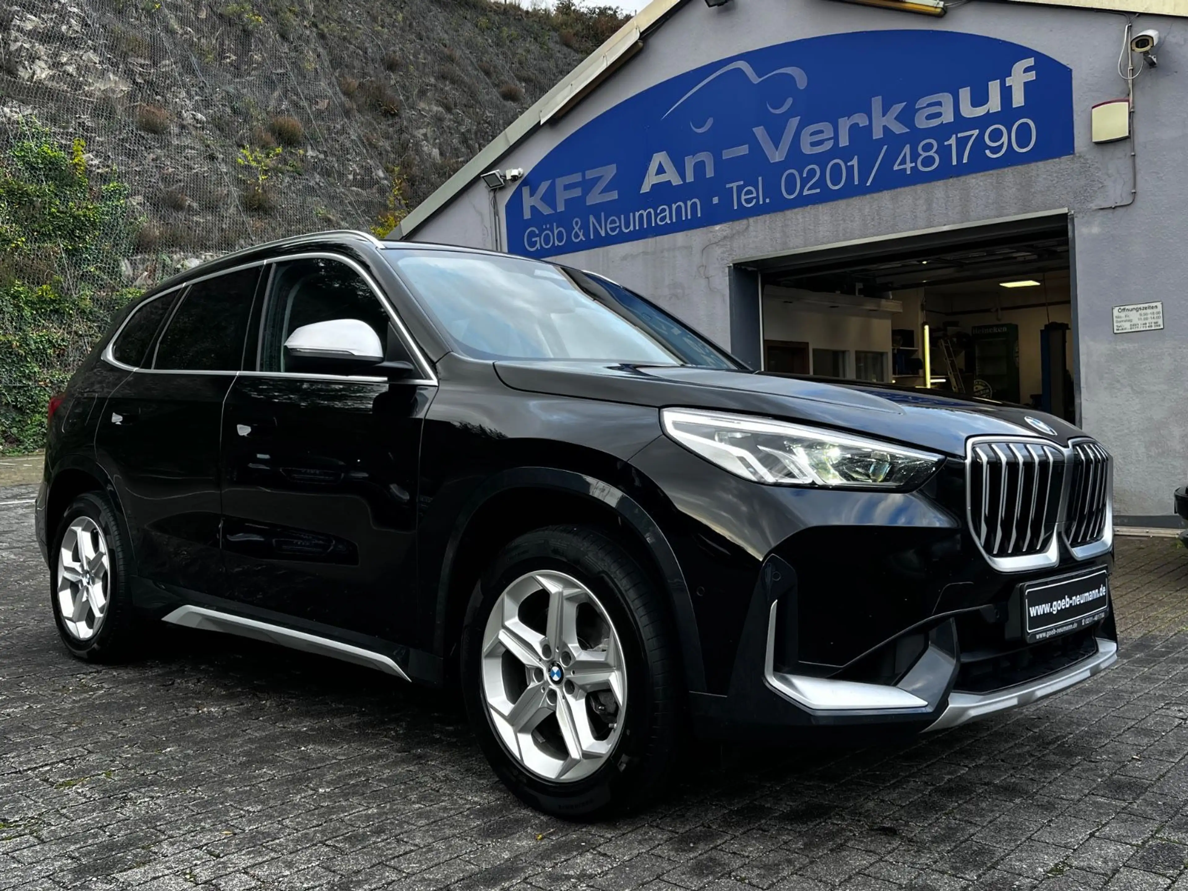 BMW X1 xDrive 23 i xLine U11 AHK 18"