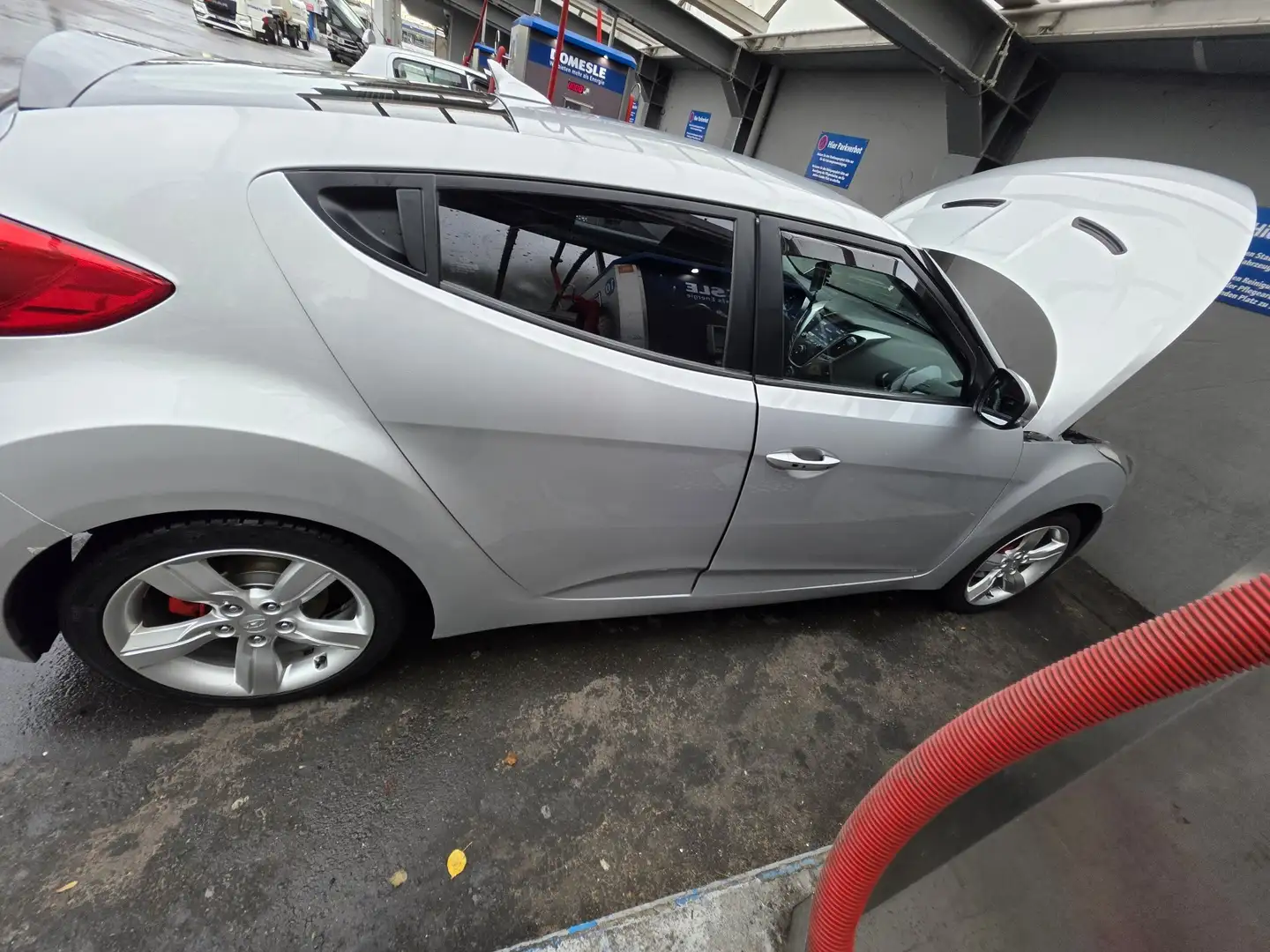 Hyundai VELOSTER 1.6 Style - 1