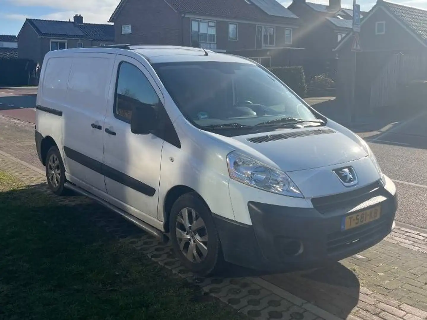 Peugeot Expert 227 L1H1 2.0 HDIF Wit - 1
